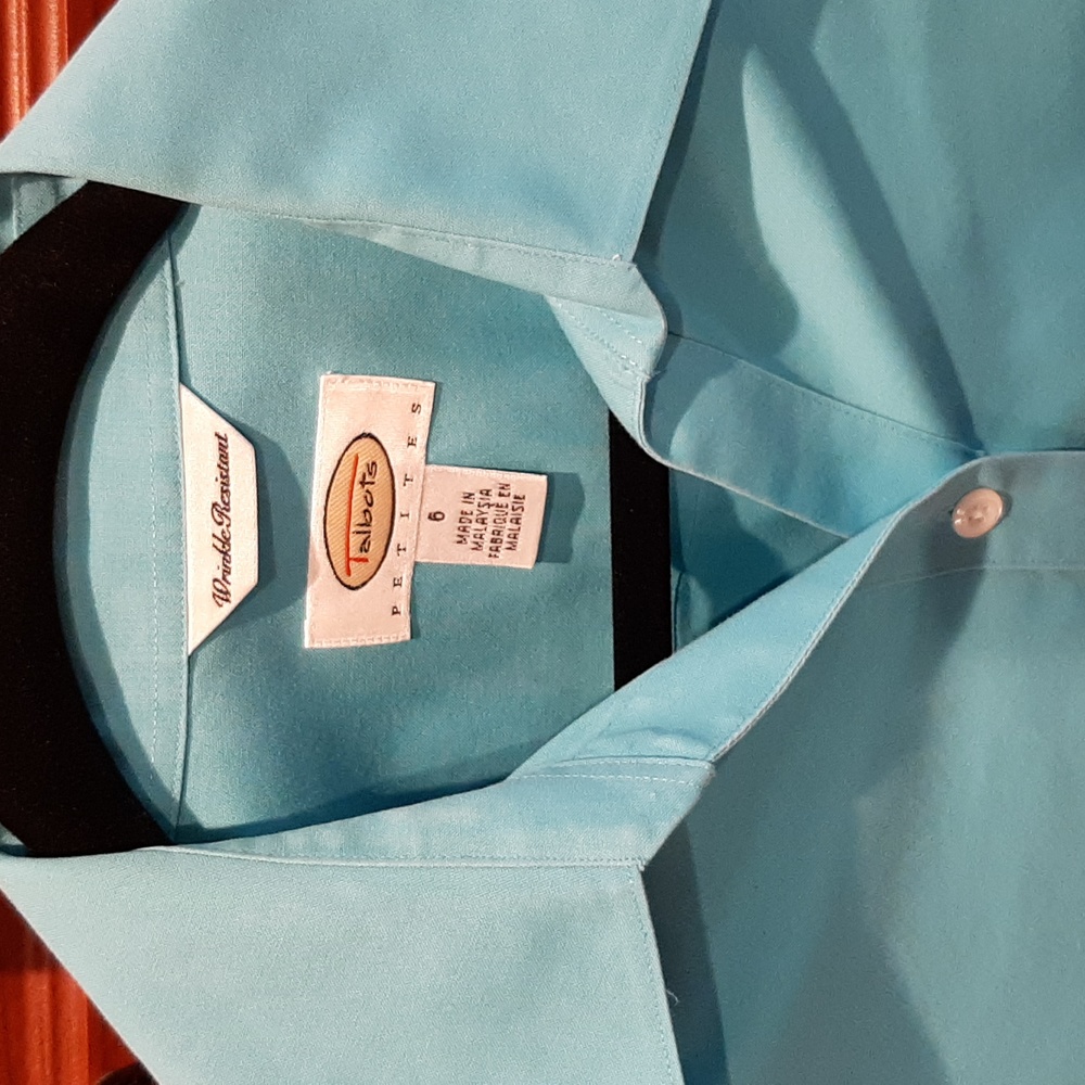 Talbots Petite 6 shirt